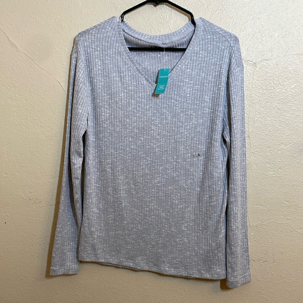 Maurices 24/7 Cozy V Neck Long Sleeve Tee Gray size Small NWT